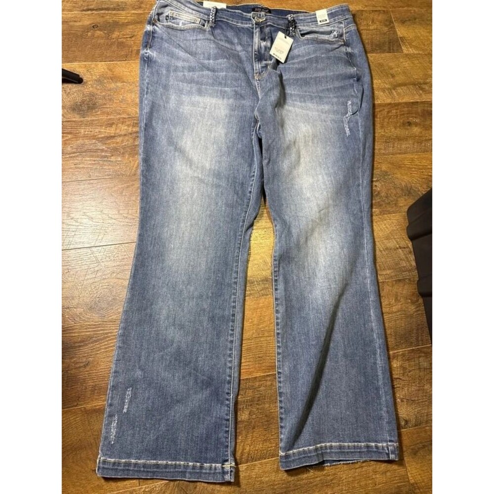 Judy Blue Mid Rise Slim Boot Cut Plus Size 24